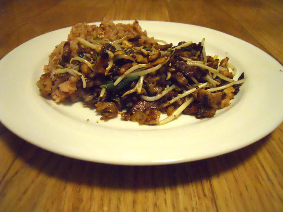 Simple Lunch, Stir-Fried Leftovers Style