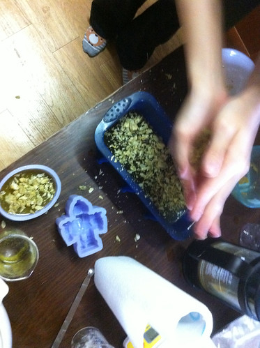 Hand Crumbled Hops