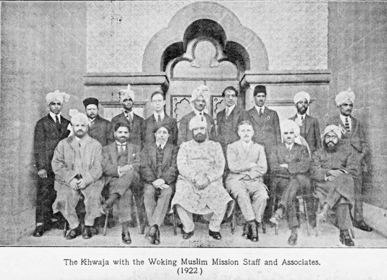 pickthall Pickthall is third from the left in the front row, seated next to Khwaja Kamal-ud-Din. Click the image to see the source.
