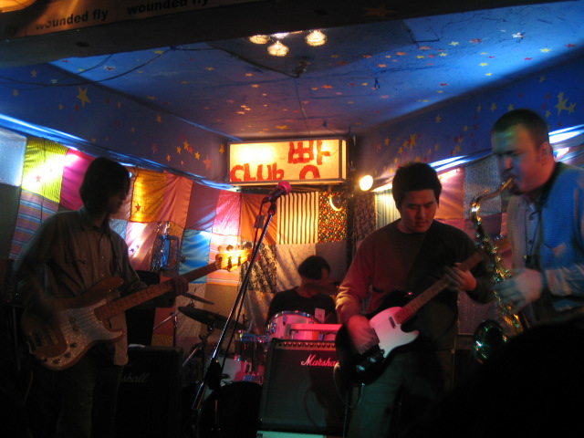 22-Nov2003clubbbang-1