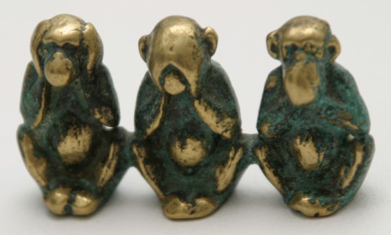 Three_wise_monkeys_figure