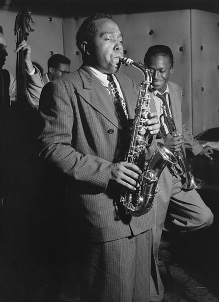 436px-Charlie_Parker,_Tommy_Potter,_Miles_Davis,_Max_Roach_(Gottlieb_06941)